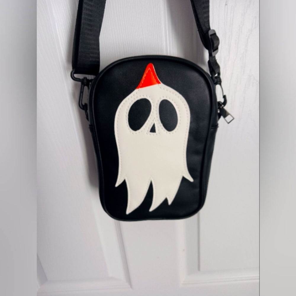 Ghost Black  Goth Crossbody Bag Vegan Leather Shoulder Bag+ Patch - Picture 5 of 16